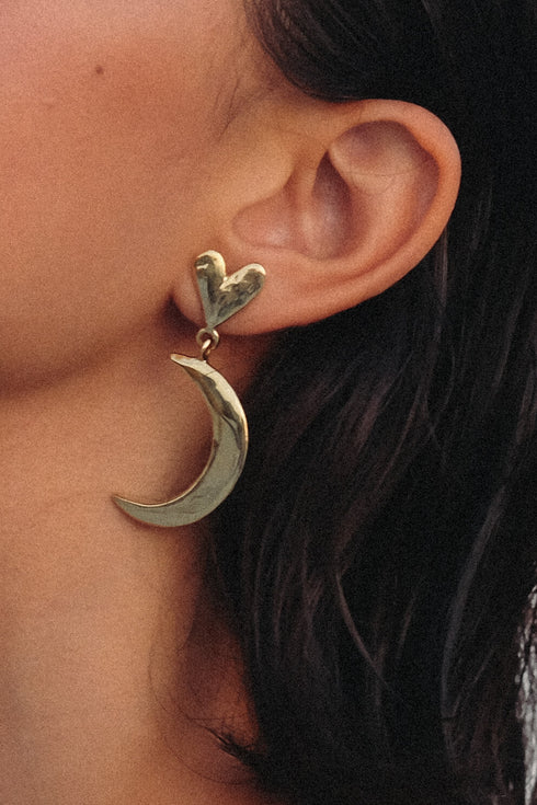 HALF MOON EARRING